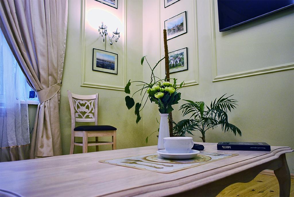 Classic Apartment On Zhukovskoho โอเดสซา ภายนอก รูปภาพ