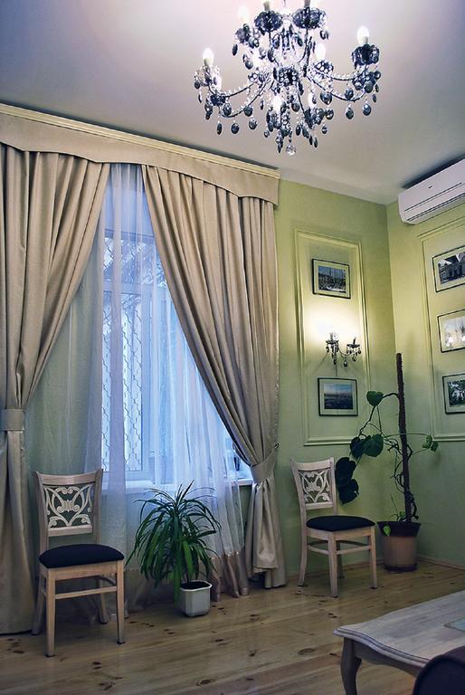 Classic Apartment On Zhukovskoho โอเดสซา ภายนอก รูปภาพ